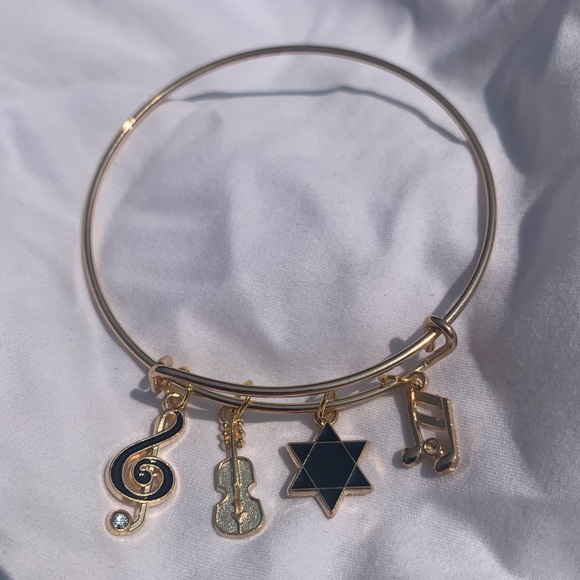 Brand New! Handmade! Adjustable Charm Bracelet - Picture 2 of 4